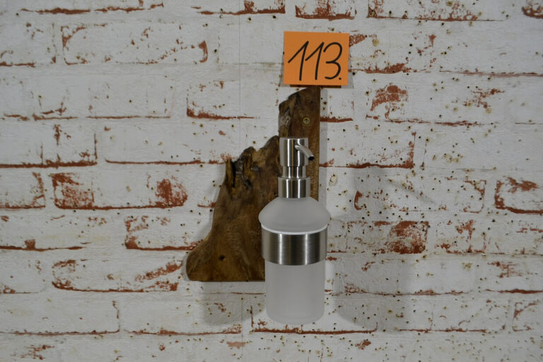 Badezimmergarnitur-aus-Holz-nr-113