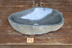 Flussstein-Waschbecken-Aufsatzwaschbecken-Stein-Unikat-Nummer-13