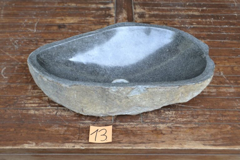 Flussstein-Waschbecken-Aufsatzwaschbecken-Stein-Unikat-Nummer-13