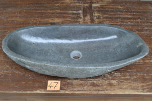 Flussstein-Waschbecken-Aufsatzwaschbecken-Stein-Unikat-Nummer-47