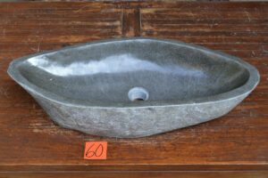 Flussstein-Waschbecken-Aufsatzwaschbecken-Unikat-Nummer-60