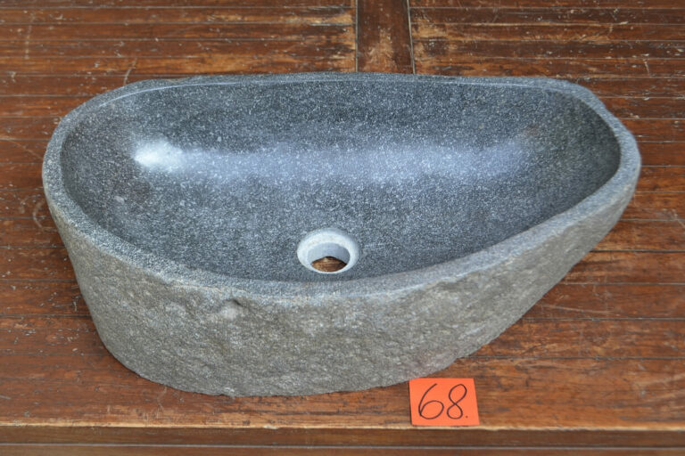 Flussstein-Waschbecken-Aufsatzwaschbecken-Unikat-Nummer-68