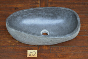 Flussstein-Waschbecken-Stein-Unikat-nummer-102