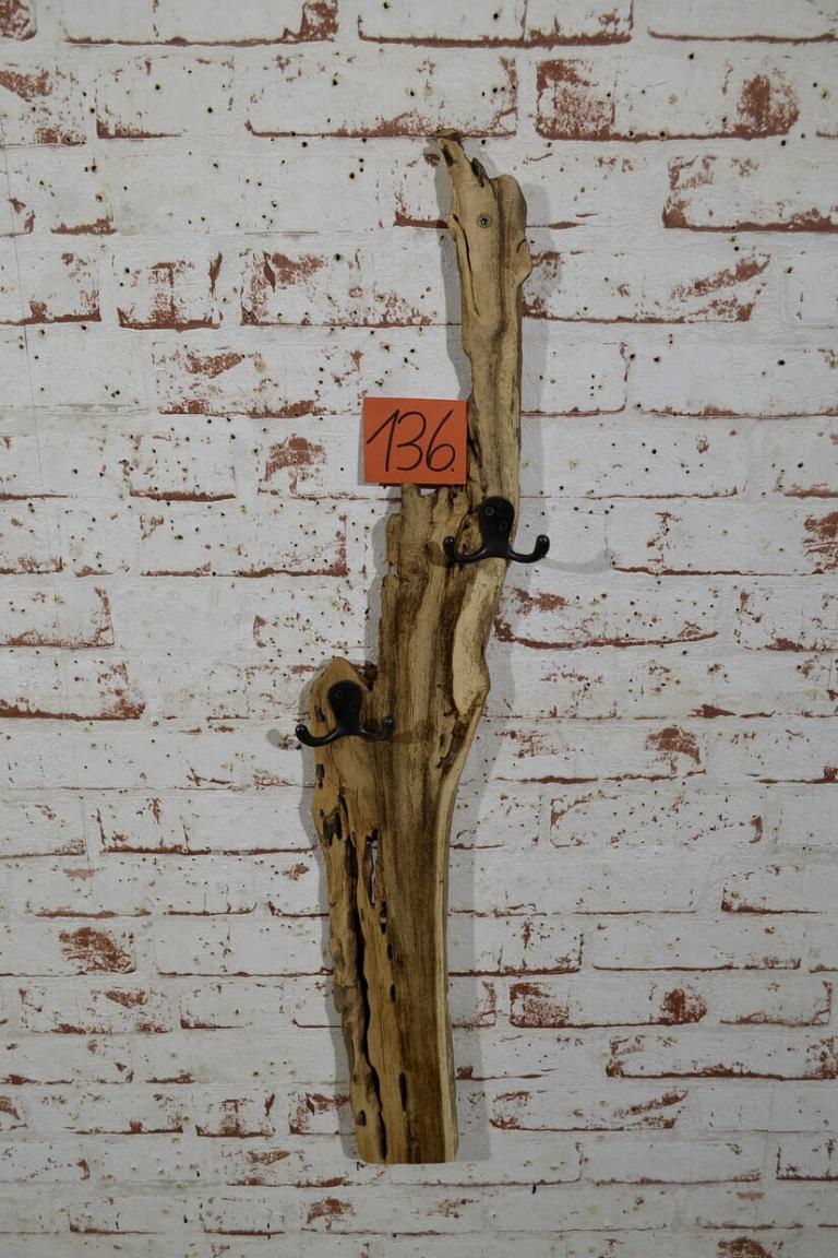 Handtuchhalter-aus-Holz-nr-136