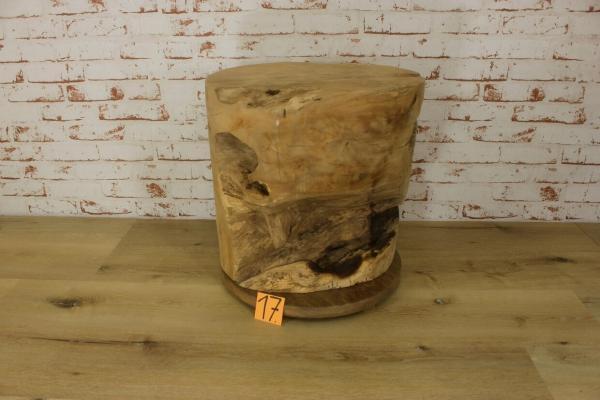 Hocker Nr. 17