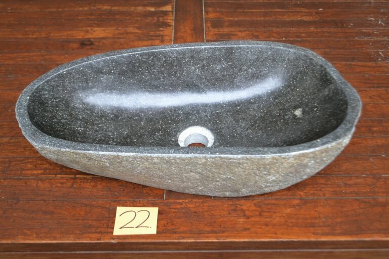 Naturstein-Waschbecken-Flussstein-Unikat-Nummer-22