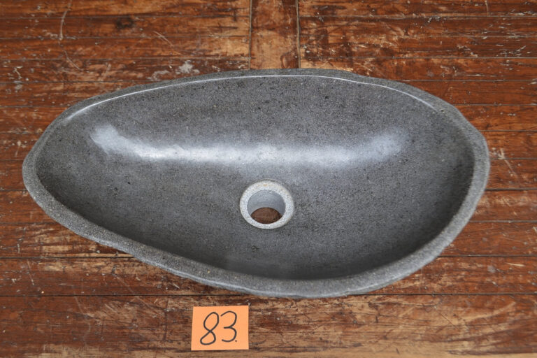 Steinwaschbecken-Naturstein-Findling-Unikat-nr-83