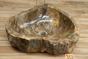 Waschbecken-Naturstein-versteinertes-Holz-Unikat-Nummer-353