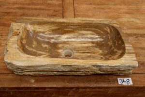 Waschbecken-Unikat-versteinertes-Holz-Stein-nr-348