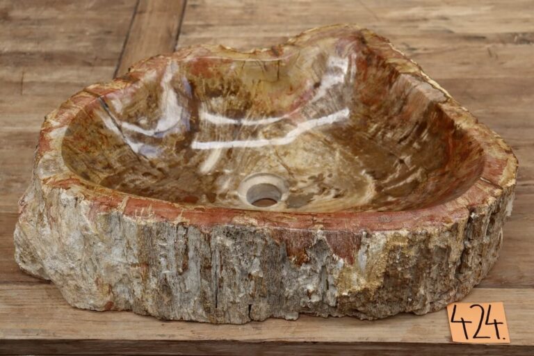 Waschbecken-aus-versteinertem-Holz-nr-424