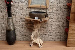 Waschtisch-Massivholz-Wurzel-nr-479