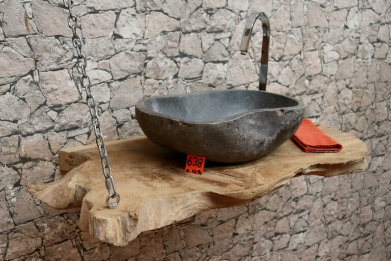 Waschtischplatte-Wurzelholz-Massiv-mit-Kette-nr-638